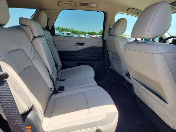 2024 NISSAN PATHFINDER