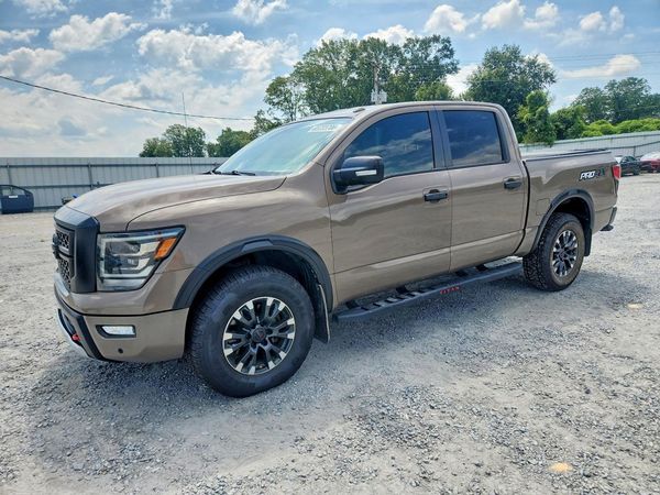 2020 NISSAN TITAN