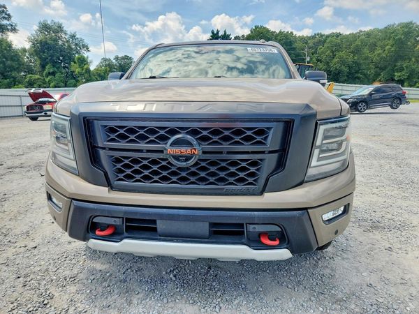 2020 NISSAN TITAN