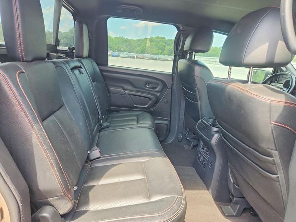 2020 NISSAN TITAN