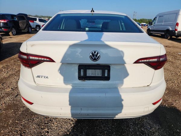 2021 VOLKSWAGEN JETTA S / SE / R-Line