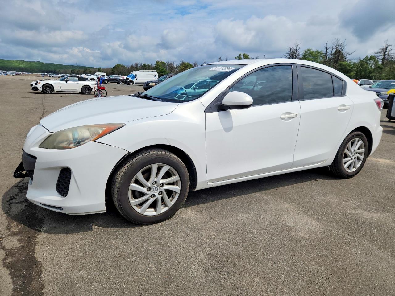 2012 MAZDA 3 Touring/GS