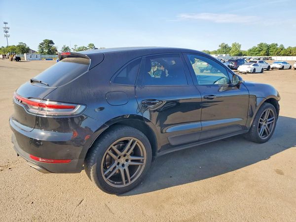 2019 PORSCHE MACAN