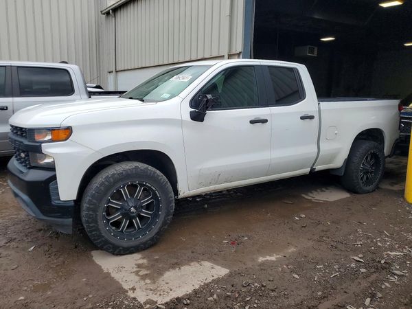 2020 CHEVROLET SILVERADO Work Truck — Front 3/4