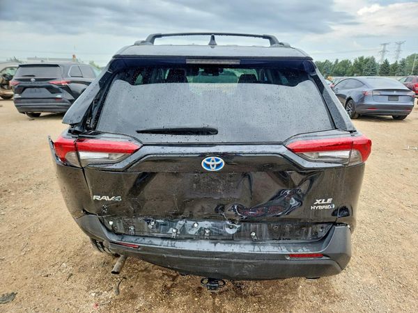 2021 TOYOTA RAV4 XLE HV