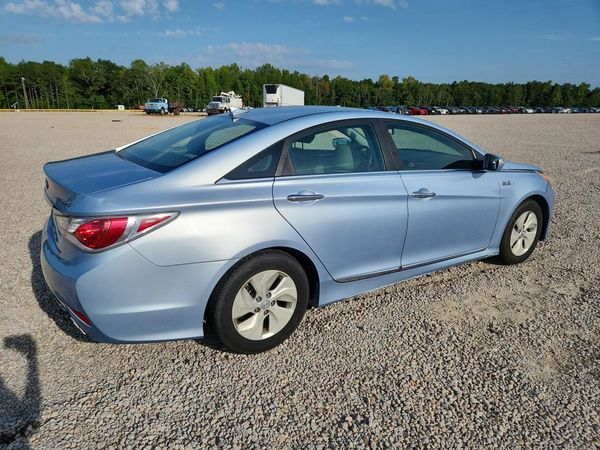 2013 HYUNDAI SONATA Hybrid / Hybrid Limited