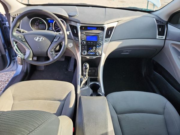 2013 HYUNDAI SONATA Hybrid / Hybrid Limited