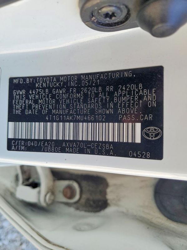 2021 TOYOTA CAMRY SE — VINS