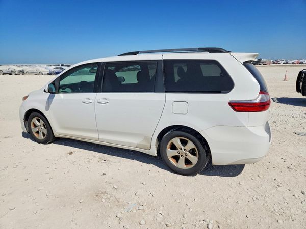 2015 TOYOTA SIENNA