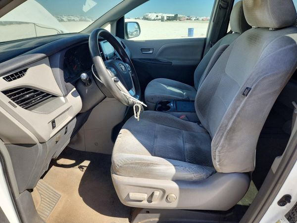 2015 TOYOTA SIENNA