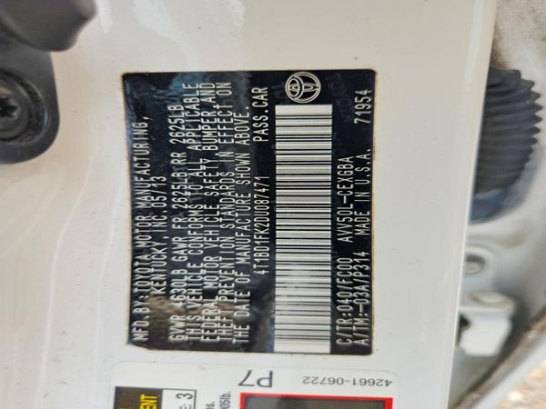 2013 TOYOTA CAMRY SOLA Hybrid