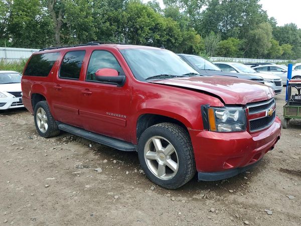 2012 CHEVROLET SUBURBAN LT