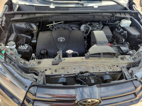2019 TOYOTA HIGHLANDER SE/XLE