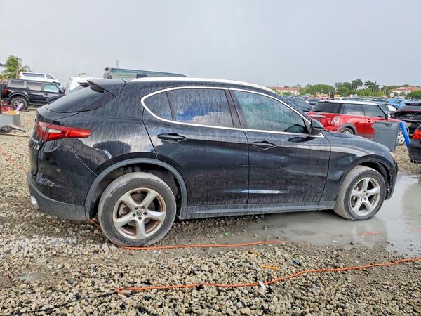 2018 ALFA ROMEO STELVIO AWD