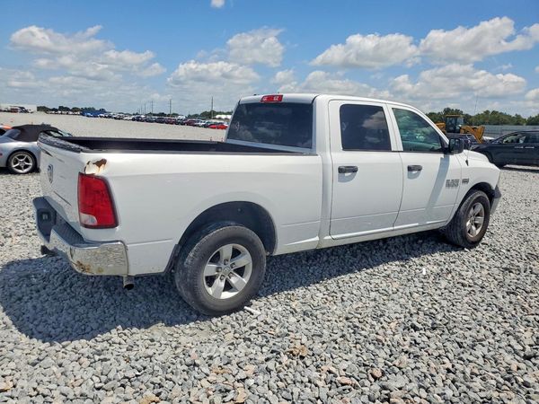 2016 RAM 1500 ST CREW CAB 4X2