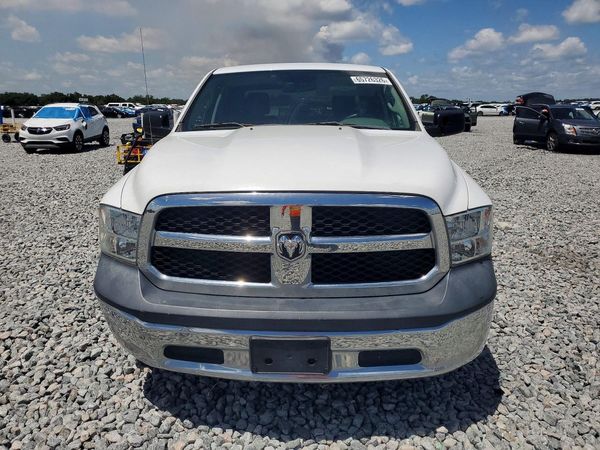 2016 RAM 1500 ST CREW CAB 4X2