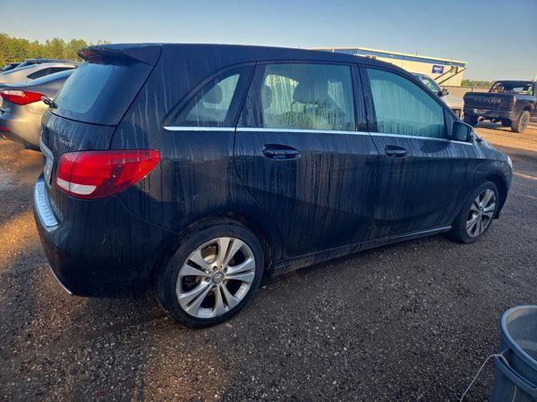 2015 MERCEDES-BENZ B B250