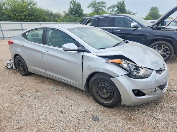 2013 HYUNDAI ELANTRA