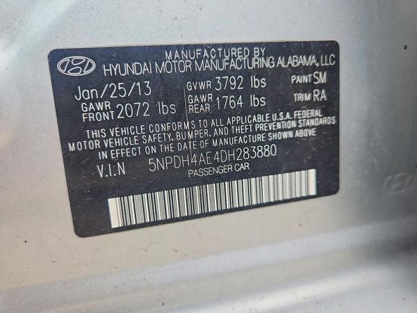 2013 HYUNDAI ELANTRA