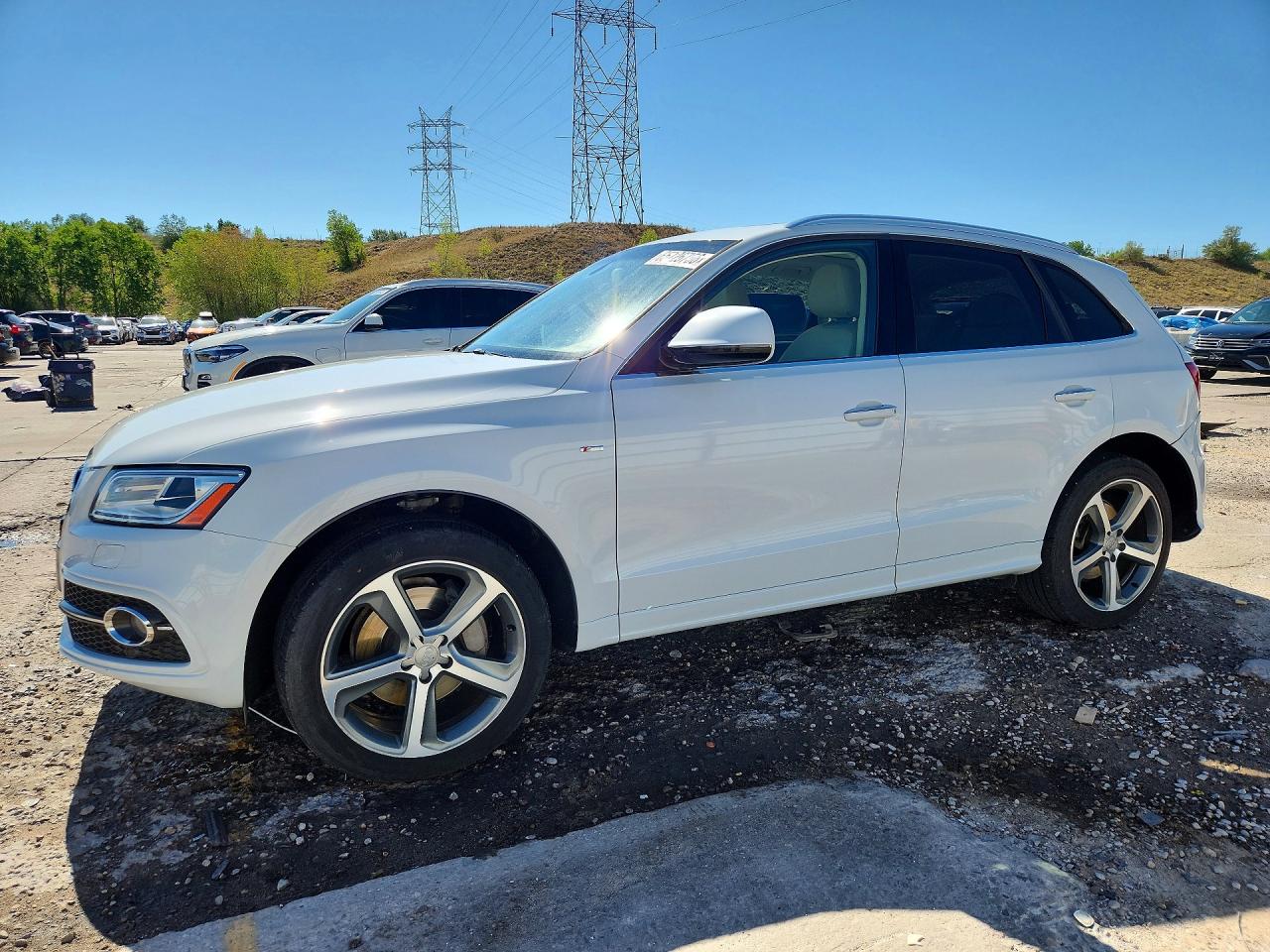 2016 AUDI Q5
