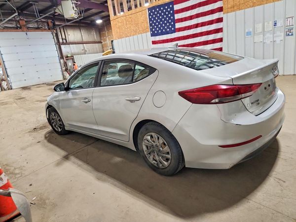 2017 HYUNDAI ELANTRA SE Base