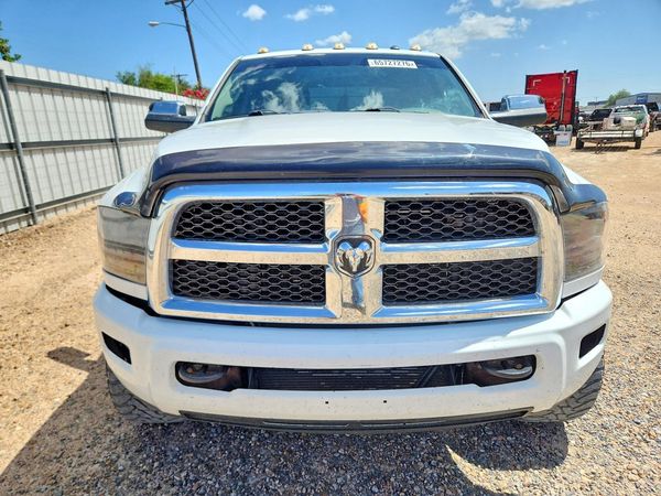 2017 RAM 2500 ST CREW CAB 4X4