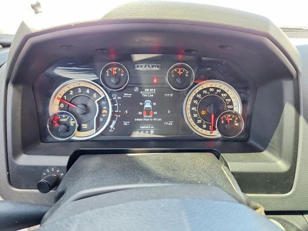 2017 RAM 2500 ST CREW CAB 4X4