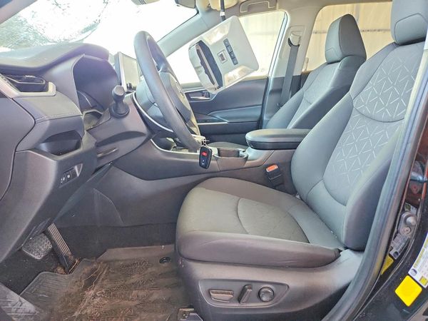 2024 TOYOTA RAV4 Others