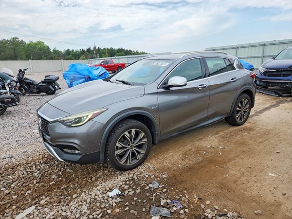 2017 INFINITI QX30