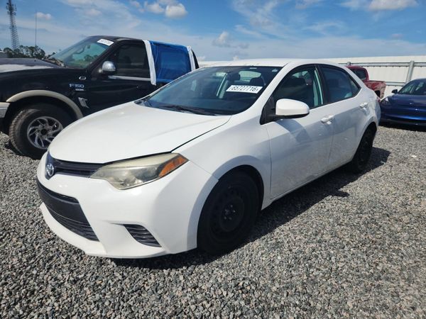 2015 TOYOTA COROLLA