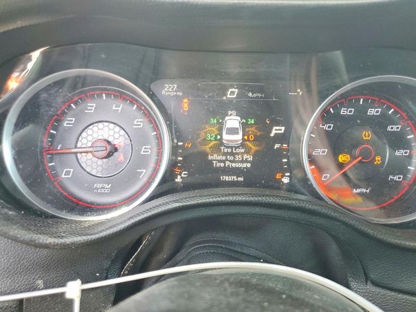 2015 DODGE CHARGER