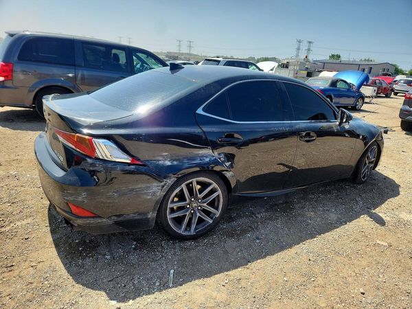 2017 LEXUS IS