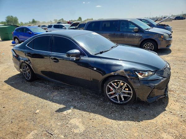 2017 LEXUS IS