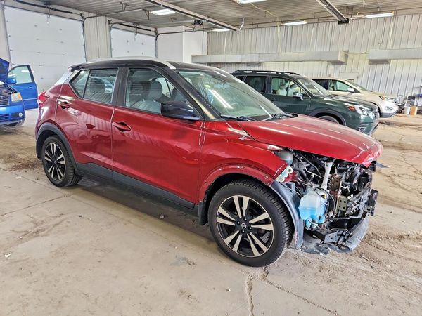 2020 NISSAN KICKS