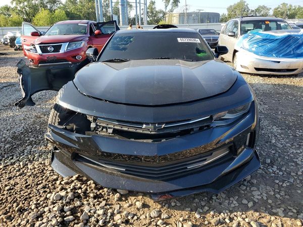 2017 CHEVROLET CAMARO 1LT