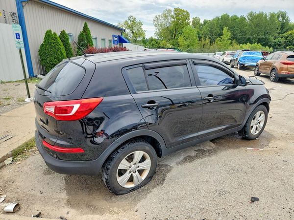 2013 KIA SPORTAGE LX