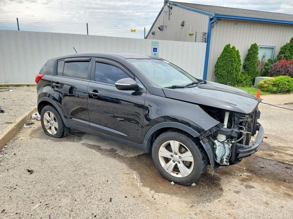 2013 KIA SPORTAGE LX