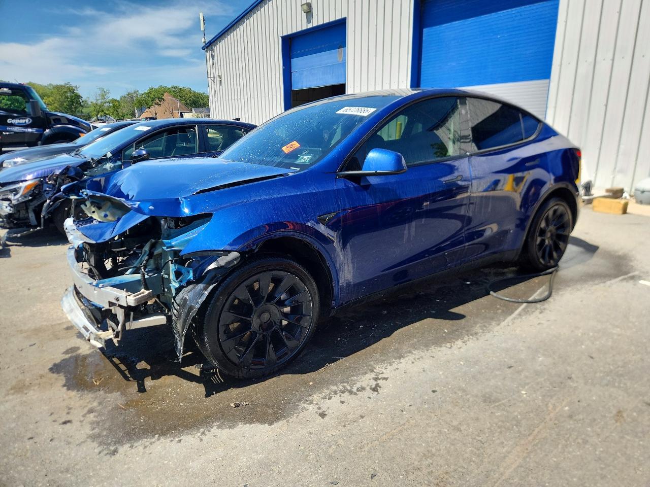 2024 TESLA MODEL Y