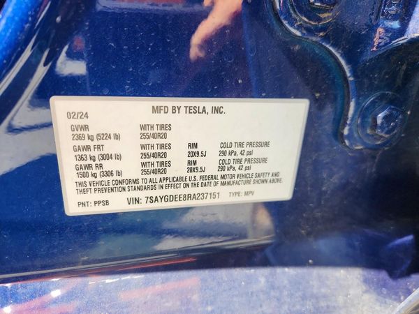 2024 TESLA MODEL Y