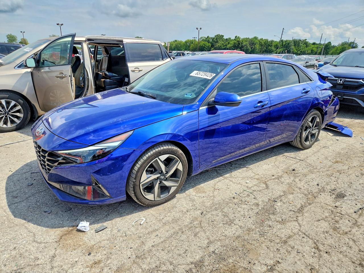 2023 HYUNDAI ELANTRA