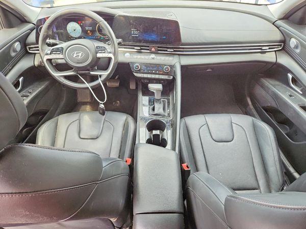 2023 HYUNDAI ELANTRA