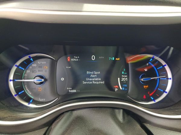 2024 CHRYSLER PACIFICA