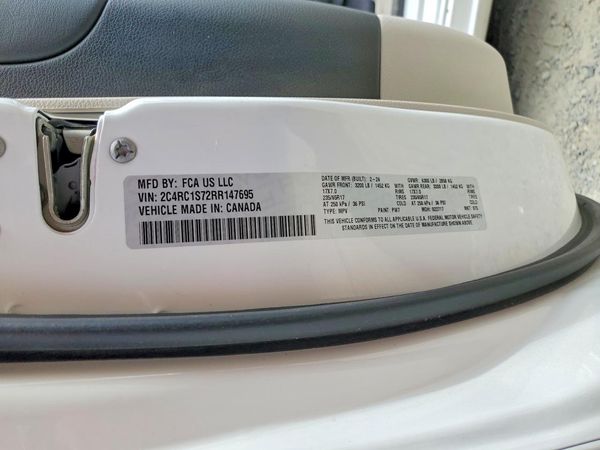 2024 CHRYSLER PACIFICA