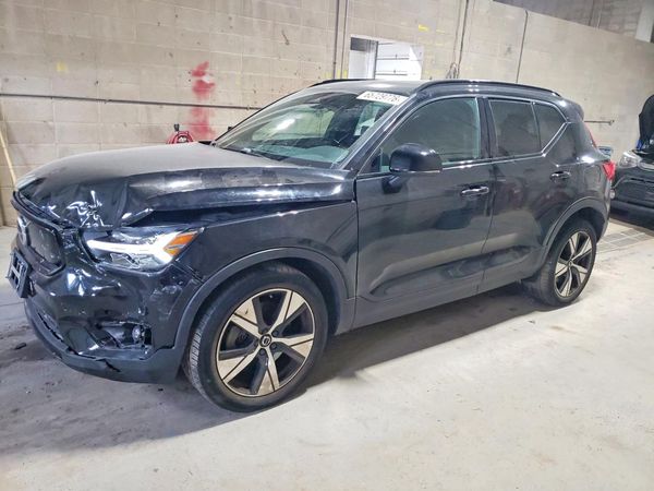 2021 VOLVO XC40 Recharge
