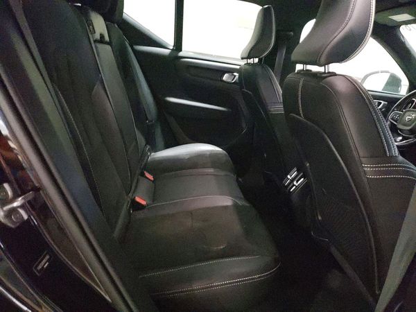 2021 VOLVO XC40 Recharge
