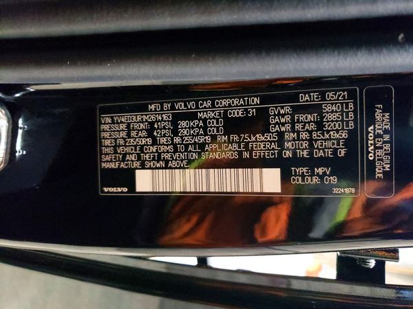 2021 VOLVO XC40 Recharge