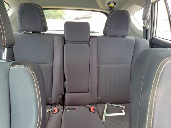 2015 TOYOTA RAV4 XLE (M Grade)