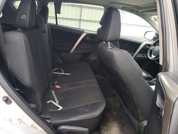 2015 TOYOTA RAV4 XLE (M Grade)