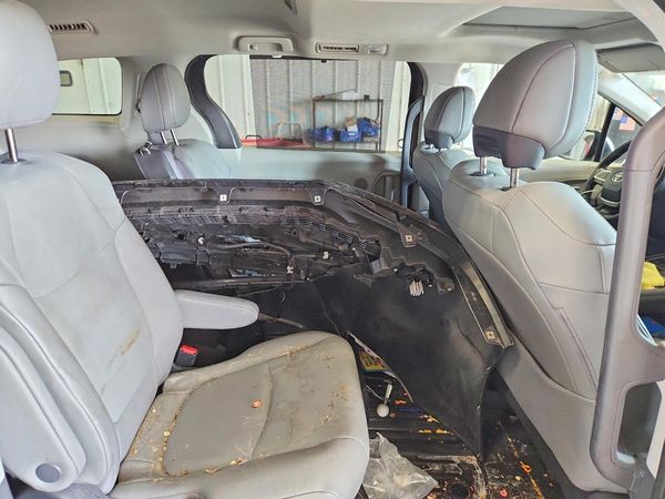 2022 TOYOTA SIENNA