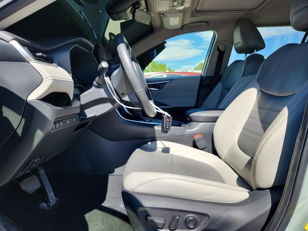 2023 TOYOTA RAV4